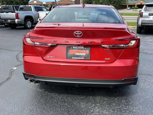New 2026 Toyota Camry SE FWD image 4