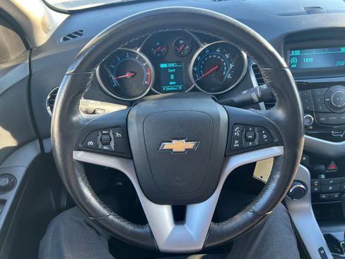 Used 2014 Chevrolet Cruze LT image 23