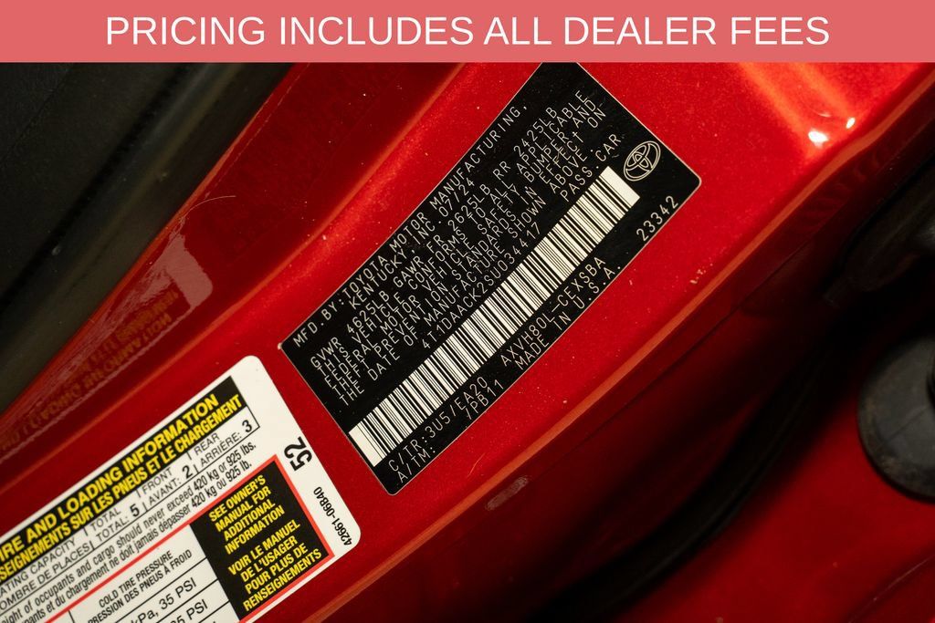 Used 2025 Toyota Camry SE FWD image 20