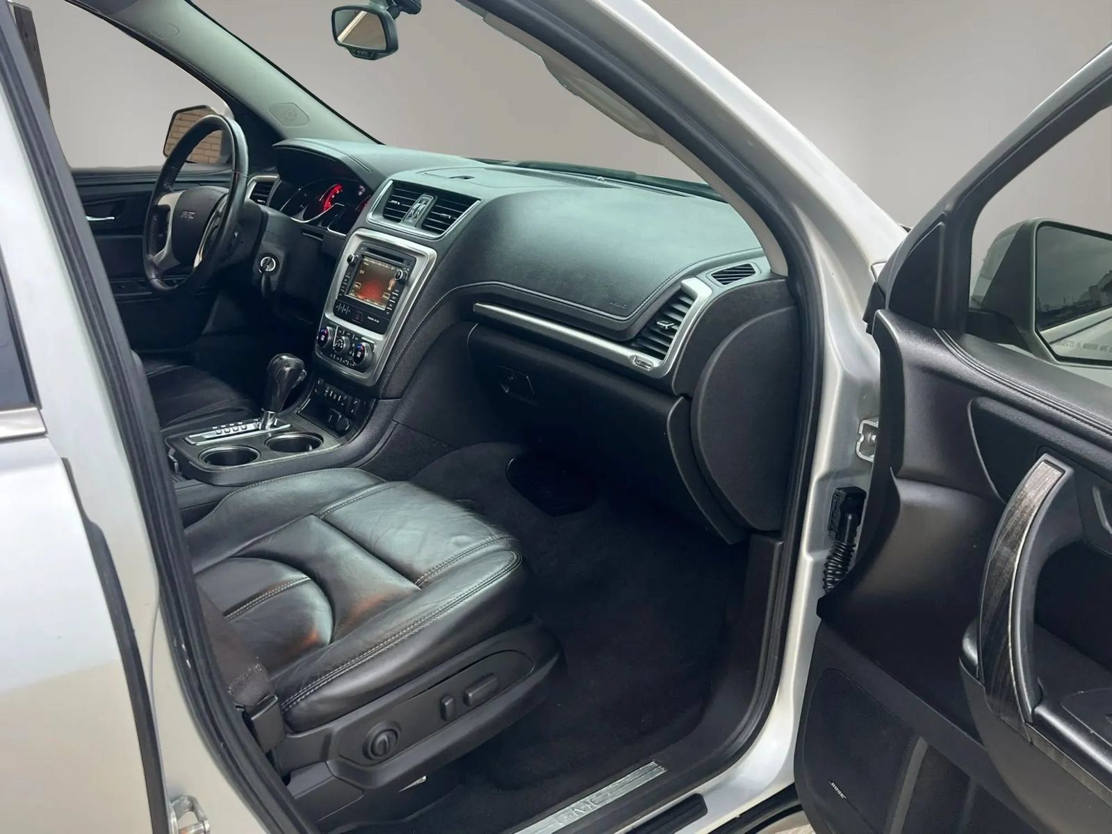 Used 2015 GMC Acadia SLT AWD/4WD image 22