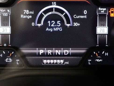 Used 2022 RAM 1500 Big Horn image 2