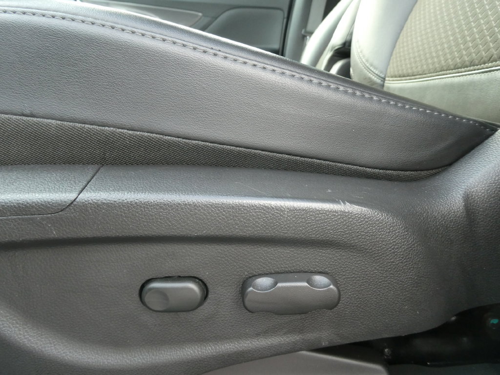Used 2019 Buick Encore Preferred FWD image 23