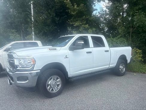 Used 2023 RAM 3500 Tradesman AWD/4WD image 13
