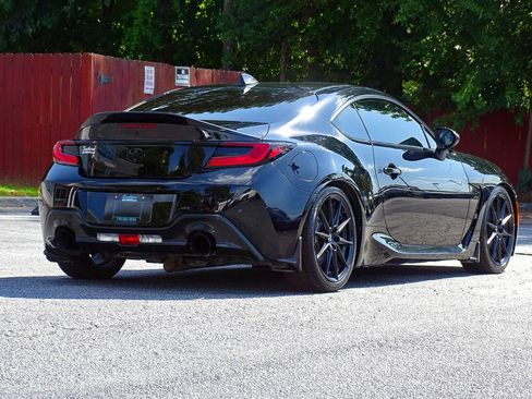 Used 2023 Toyota GR86 Premium RWD image 11