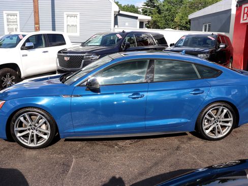 Used 2019 Audi A5 2.0T Premium Plus w/ Premium Plus image 2