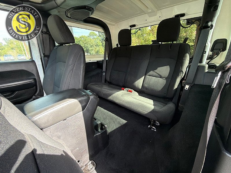 Used 2019 Jeep Wrangler Sport AWD/4WD image 14