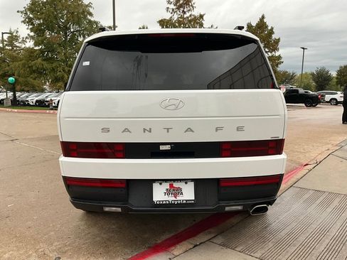 Used 2025 Hyundai Santa Fe SEL image 7