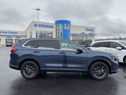 New 2026 Honda CR-V EX-L image 2