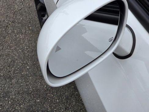 Used 2020 Dodge Challenger SXT w/ Plus Package image 16