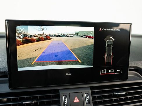 Used 2023 Audi Q5 2.0T Premium w/ Convenience Package image 27