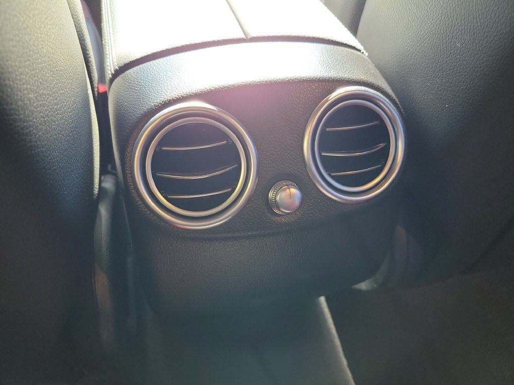 Used 2022 Mercedes-Benz GLC 300 image 20