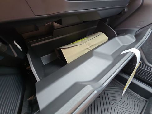 New 2026 Subaru Outback Touring image 22