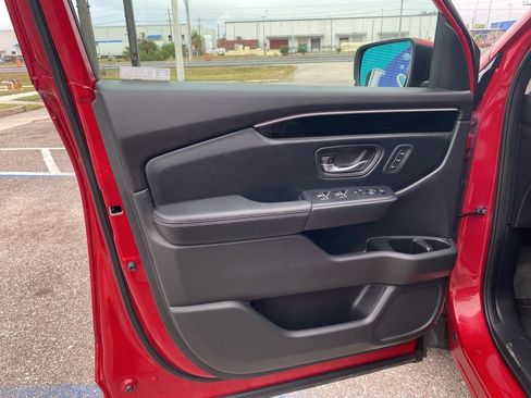 Used 2023 Honda Pilot EX-L image 10