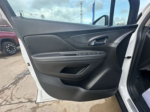 Used 2019 Buick Encore Essence image 23