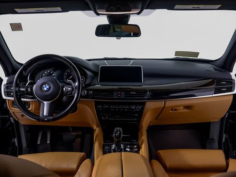 Used 2018 BMW X6 xDrive50i image 9