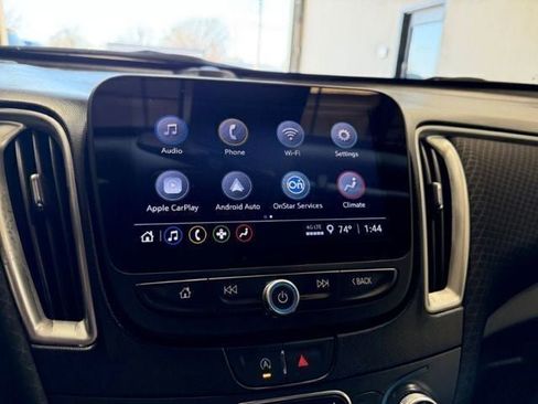 Used 2024 Chevrolet Malibu LT image 34