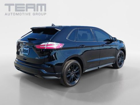 Used 2023 Ford Edge ST-Line AWD/4WD image 5