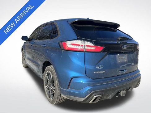 Used 2019 Ford Edge ST w/ Convenience Package image 4
