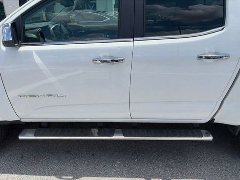 Certified 2021 GMC Canyon Denali RWD image 5