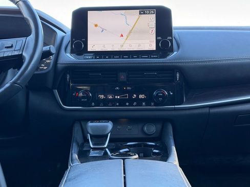 Used 2021 Nissan Rogue SL w/ Premium Package image 24