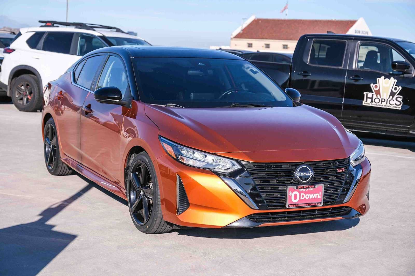Used 2024 Nissan Sentra SR w/ SR Premium Package FWD image 3
