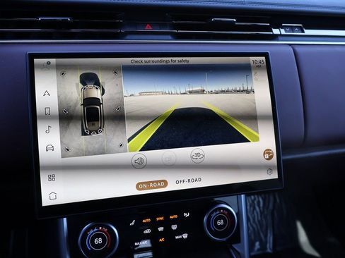 Used 2023 Land Rover Range Rover SE image 24