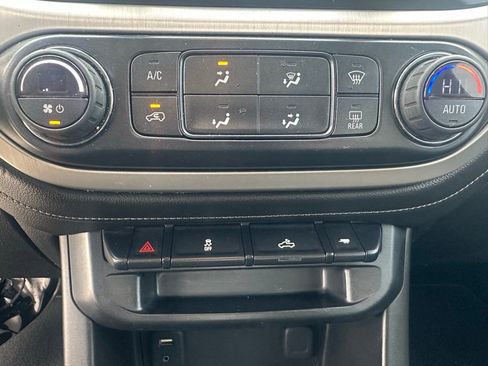 Used 2016 GMC Canyon SLE w/ SLE Convenience Package image 21