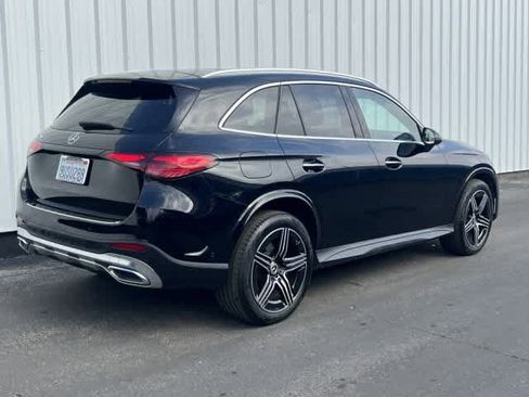 Certified 2025 Mercedes-Benz GLC 300 image 6