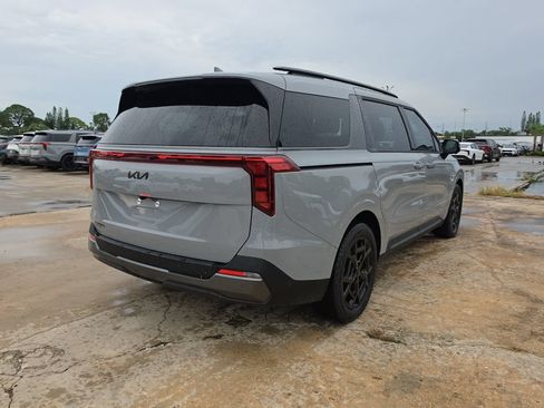 New 2026 Kia Carnival SX FWD image 8
