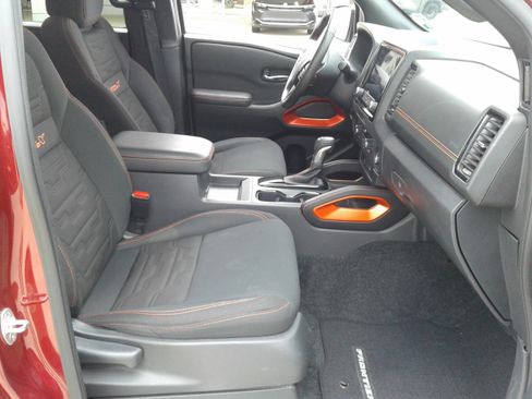 Used 2023 Nissan Frontier Pro-X w/ Technology Package image 10