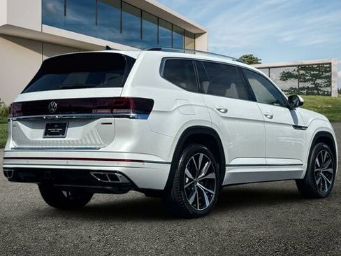 Used 2025 Volkswagen Atlas SEL Premium R-Line AWD/4WD image 4