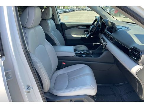 Certified 2025 Honda Pilot EX-L image 20