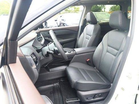 Used 2023 Nissan Rogue SL w/ SL Premium Package AWD/4WD image 8