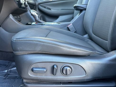 Used 2023 Buick Encore GX Select w/ Sport Touring Package image 13