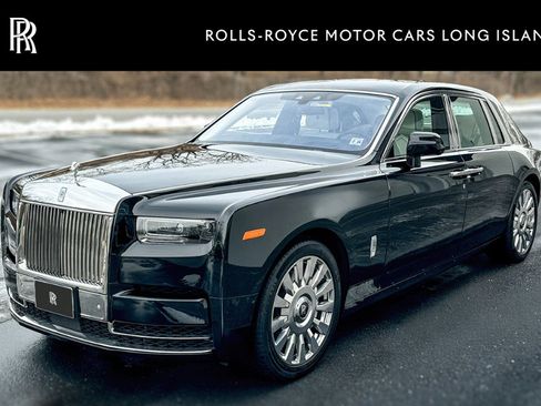 Certified 2023 Rolls-Royce Phantom Sedan w/ The Phantom Package image 1