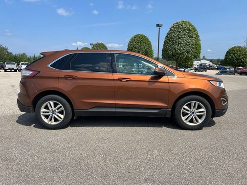 Used 2017 Ford Edge SEL w/ Cargo Accessory Package AWD/4WD image 11
