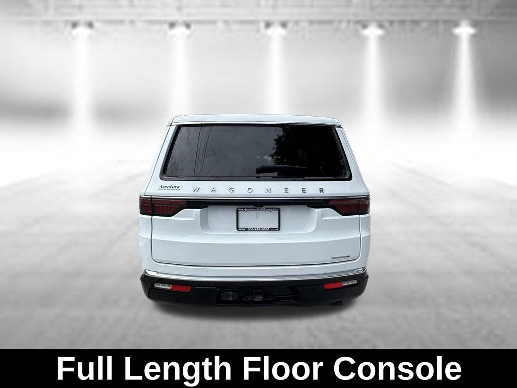 Used 2024 Jeep Wagoneer Series II w/ Flexible Seating Group RWD image 6