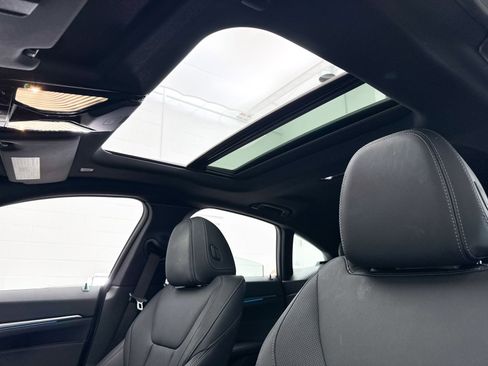 Used 2023 BMW i4 eDrive35 w/ Premium Package RWD image 4