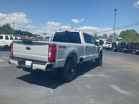 New 2026 Ford F250 XL w/ STX Appearance Package AWD/4WD image 5