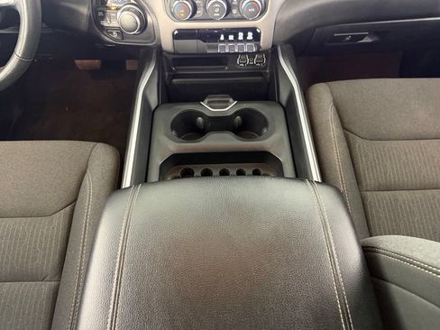 Used 2022 RAM 1500 Big Horn AWD/4WD image 17