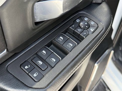 Used 2025 RAM 3500 Laramie image 11