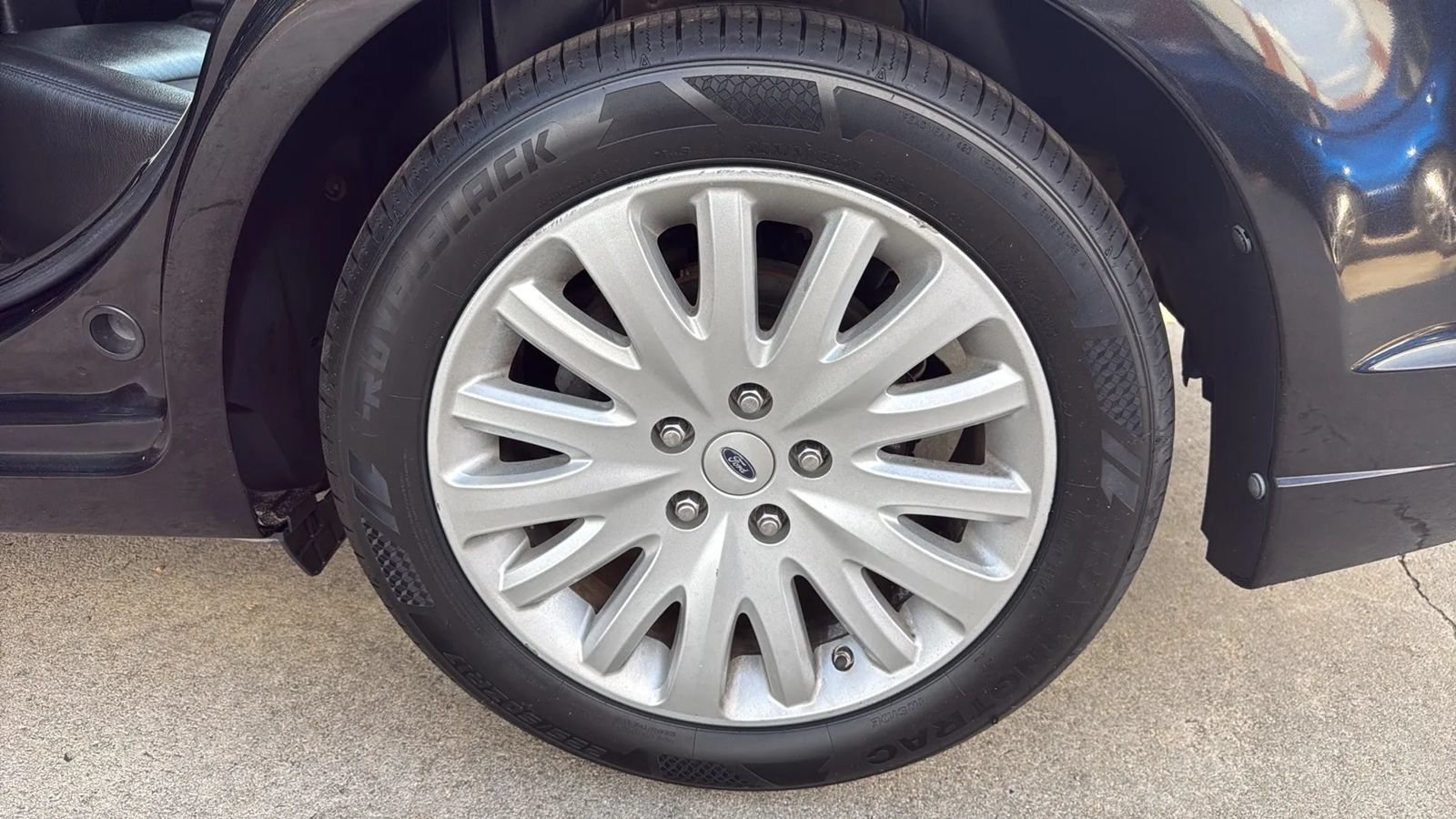 Used 2010 Ford Fusion Hybrid FWD image 13