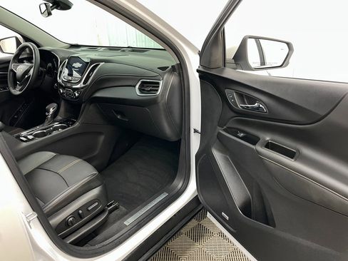 Certified 2024 Chevrolet Equinox Premier image 33