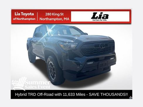 Used 2026 Toyota Tacoma TRD Off-Road AWD/4WD image 1