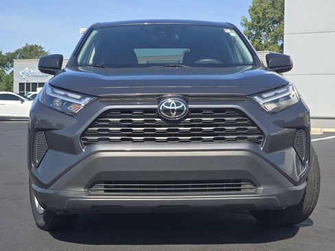Used 2025 Toyota RAV4 LE FWD image 13
