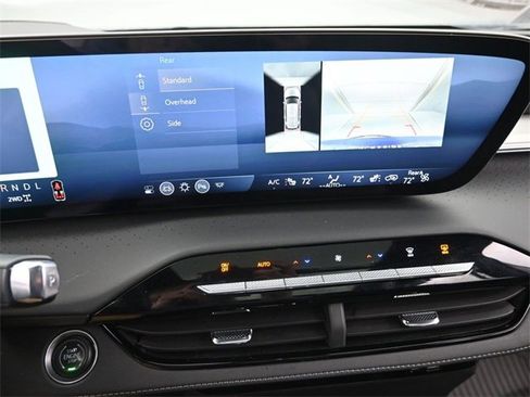 Certified 2025 Buick Enclave Avenir w/ Super Cruise Package image 37