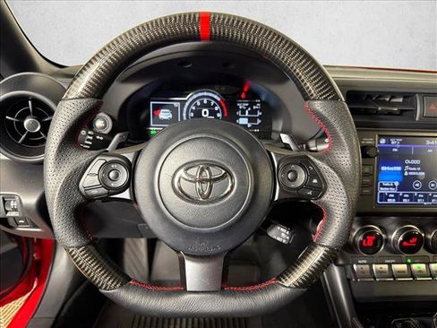 Used 2023 Toyota GR86 RWD image 20