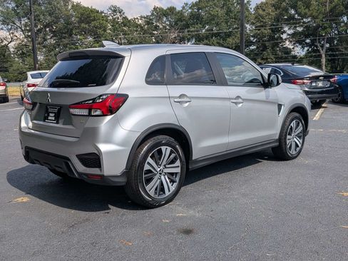 Used 2024 Mitsubishi Outlander Sport SE AWD/4WD image 4