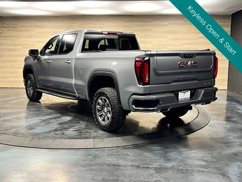 Used 2024 GMC Sierra 1500 AT4 w/ AT4 Premium Package AWD/4WD image 14