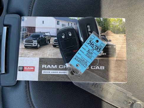 Used 2019 RAM 3500 Tradesman AWD/4WD image 10